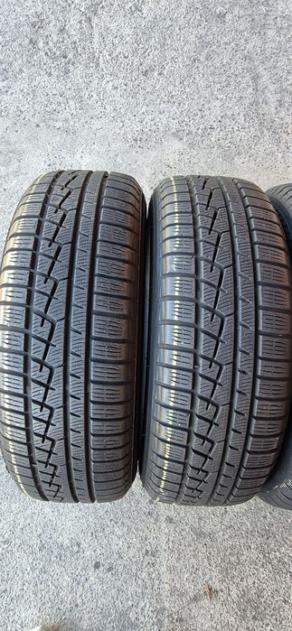 4 anvelope iarna Yokohama 225/65/16.Pretul este pe bucata
