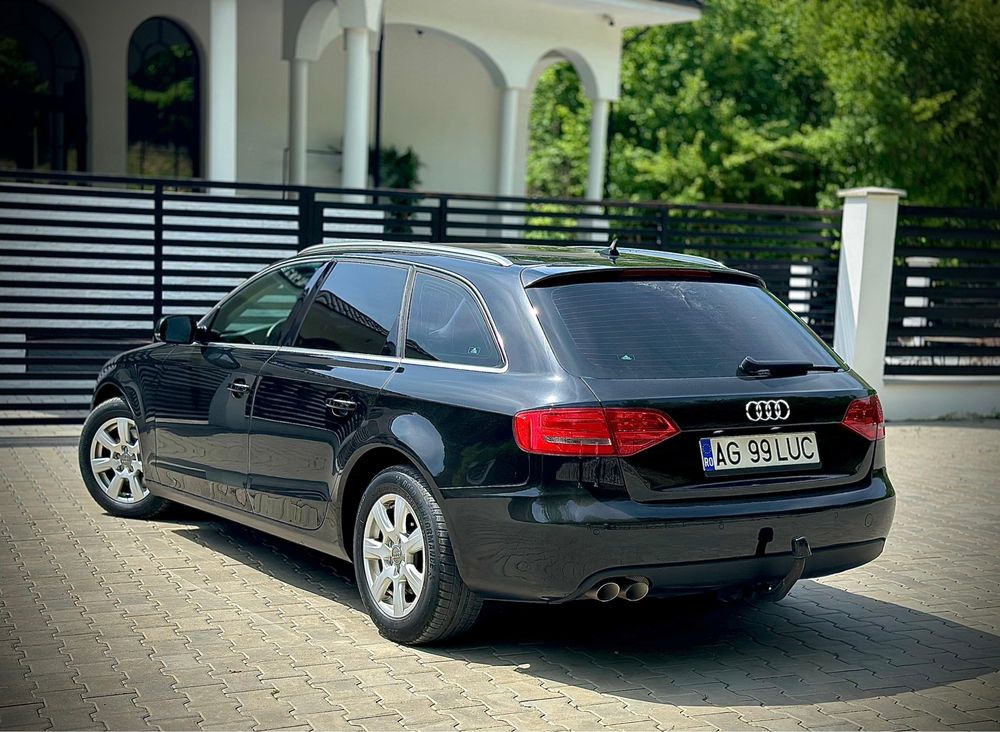 Vand Audi A4 B8 PROPRIETAR DIN 2016
