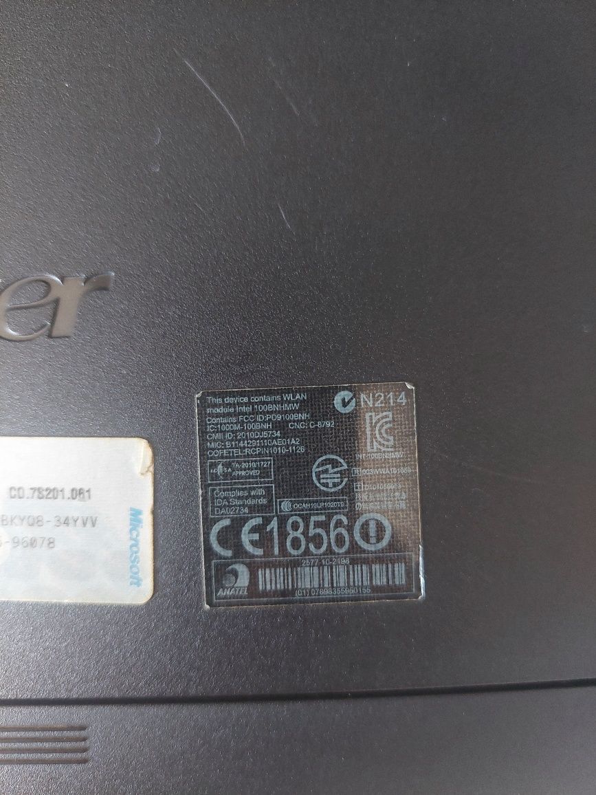 Мини лаптоп Acer