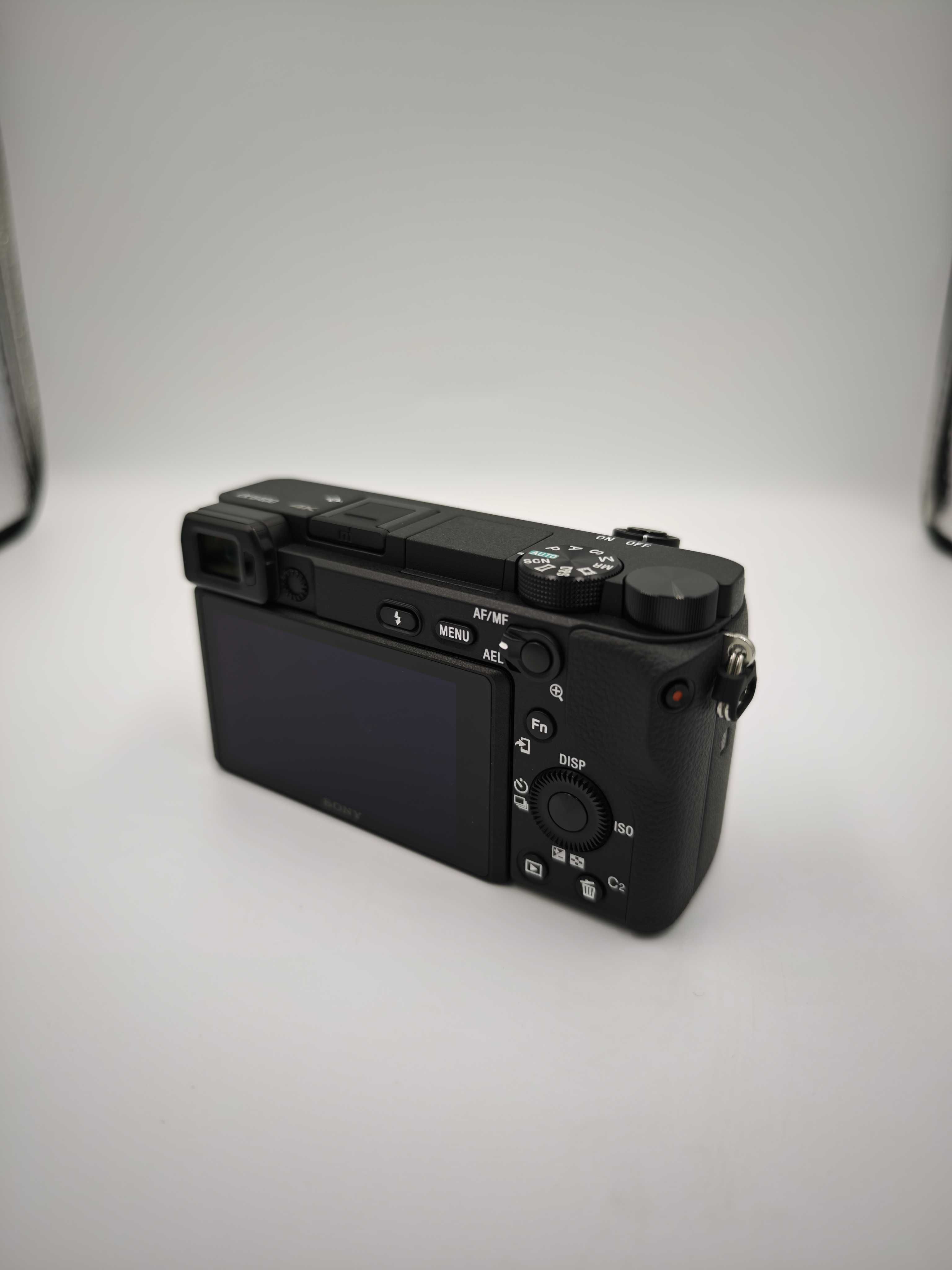 Aparat Foto Sony A6400 24.2Mpx Nou/Desigilat
