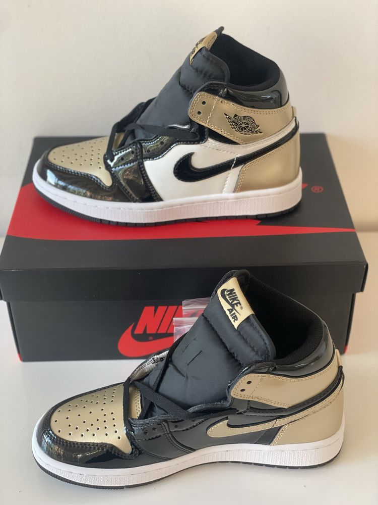 Air Jordan 1 Retro High Patent Gold Toe NRG Metallic White