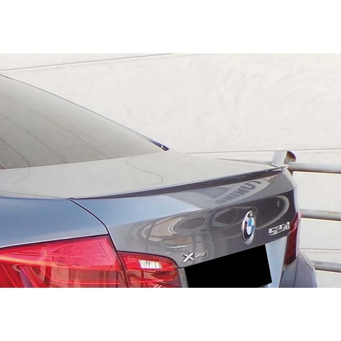 Eleron Lip Codita Portbagaj BMW F10 M5 Performance Negru Lucios