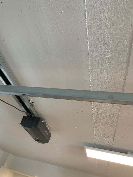 Продава се Гараж / Паркомясто в с. Брестовене, Област Разград - 5 кв.м за 173 €/кв.м - Снимка #8