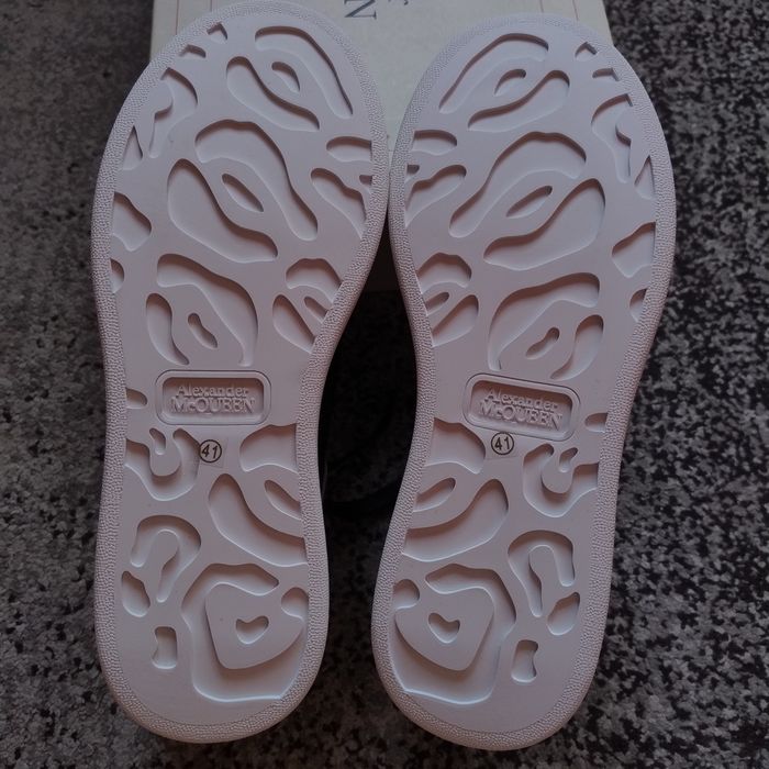 Alexander McQueen (41) FULLBOX + geaca Polo L