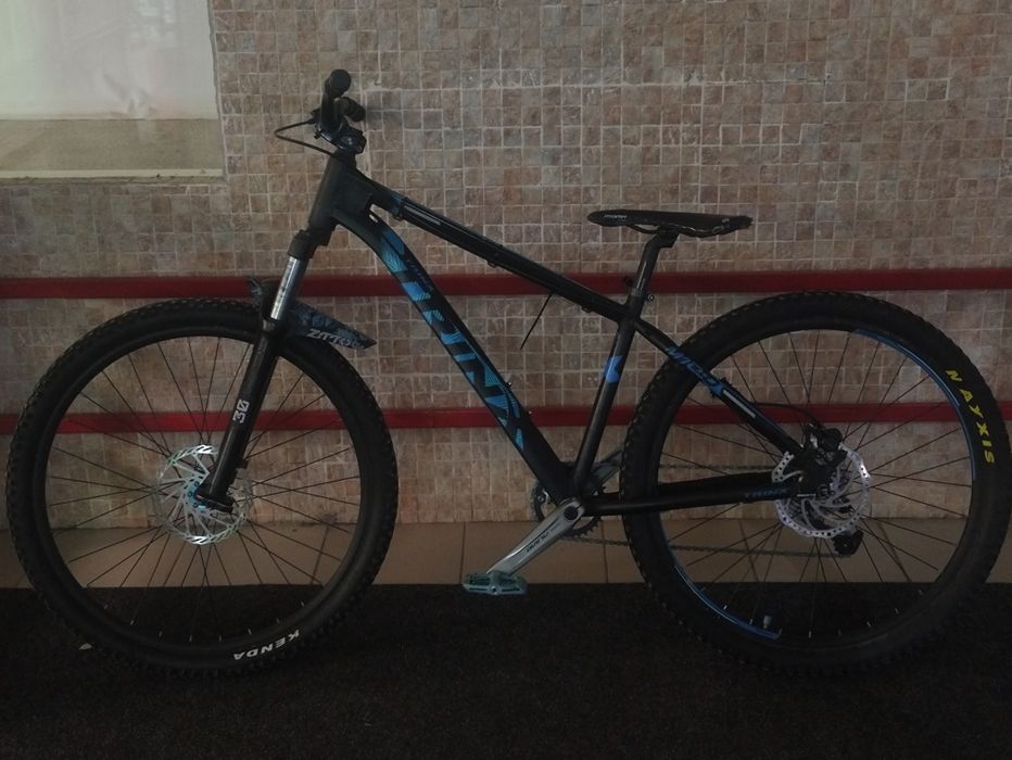 Продам раму хардтейл