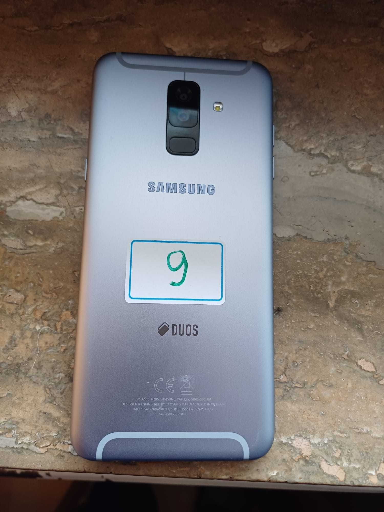 9Телефони Samsung