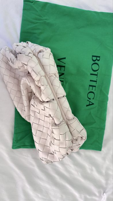 Bottega Veneta клъч, големия размер