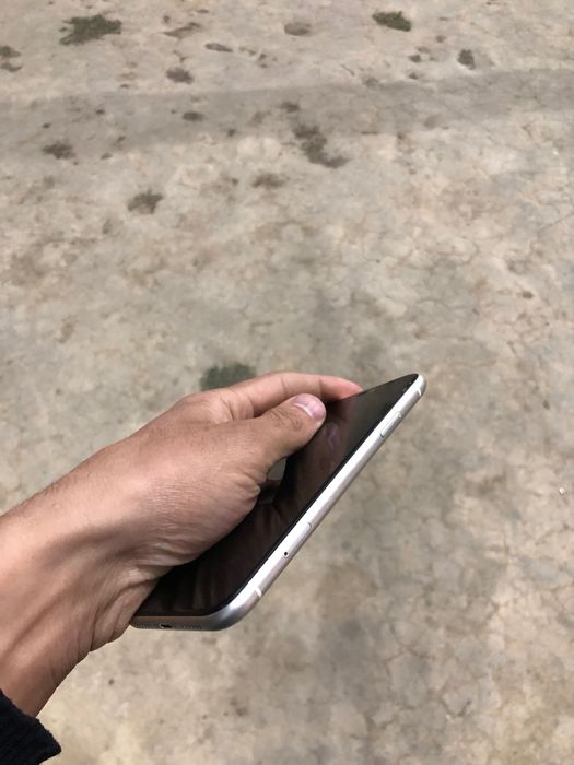 Iphone 11 ideal.    .