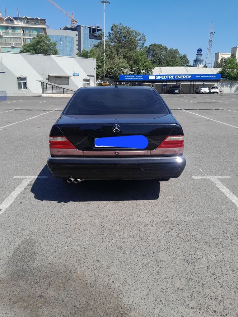 Мерседес Венс W 140 S 420 сотилади.
