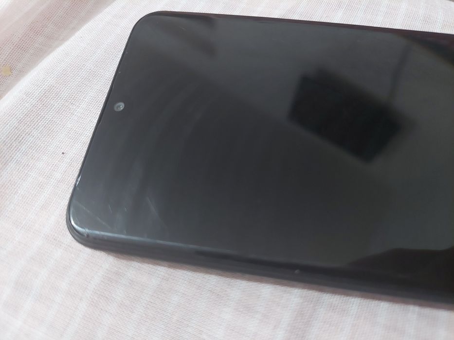 Samsung Galaxy A20 e , funcțional , resetat , ușoare defecte