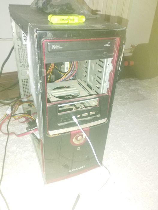 Комп 8 ядр 8 гб ОЗУ, с монитором