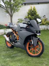 Motocicleta KTM RC 125 (A1)