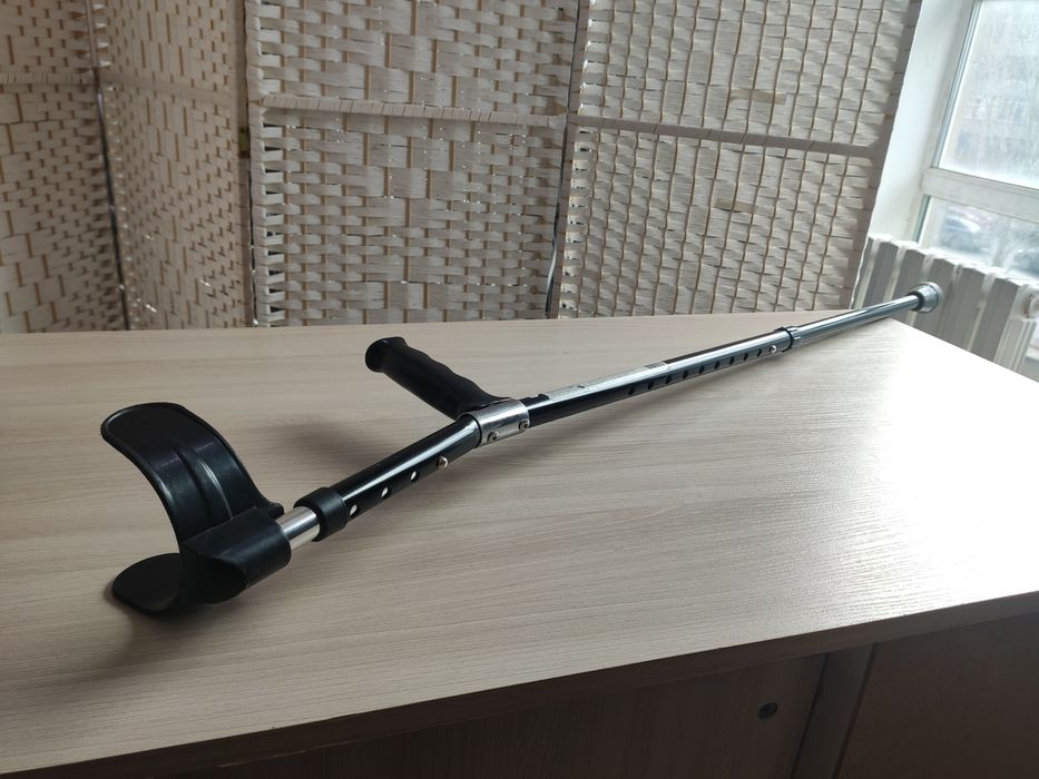 Костыль 1200тг/неделю (костыль подлокотный 1 штука)