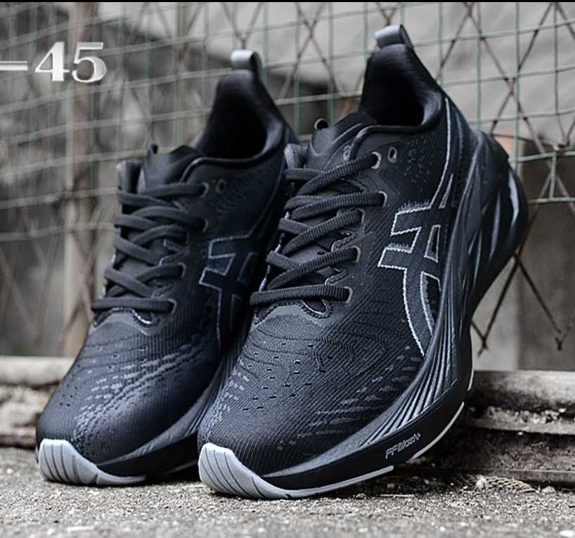 Нови мъжки маратонки ASICS Novablast 4 Wide Black & Graphite Grey