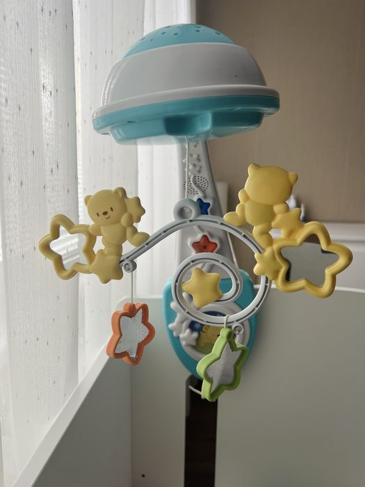 Музикална въртележка за кошара и легло Fisher- Price