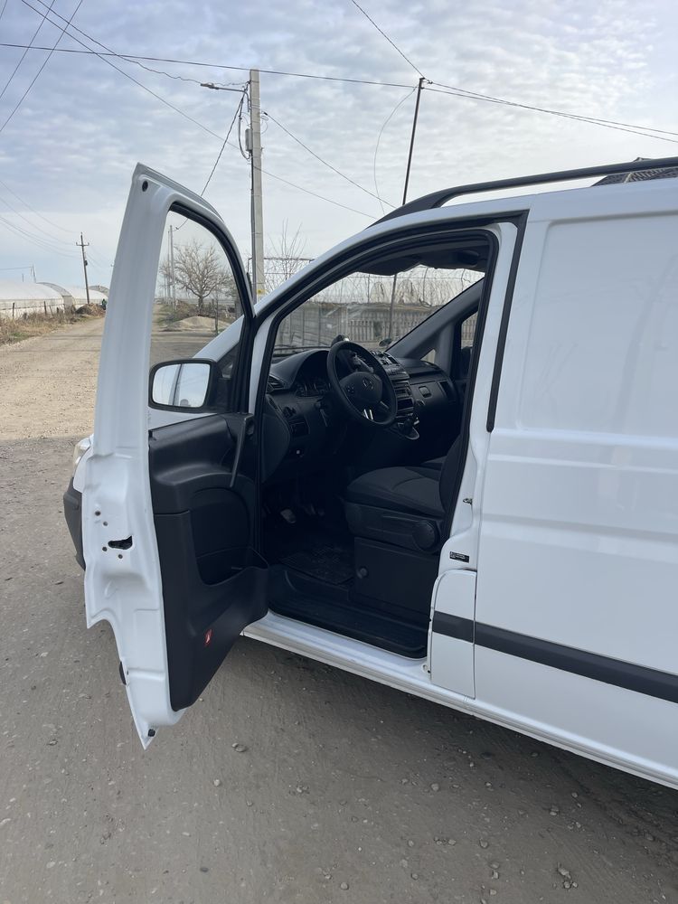 Mercedes Vito 113 Maxi 2012 Clima 2.2 CDI 130 CP E5 recent adus
