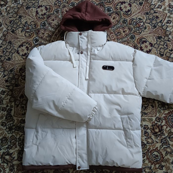 Продам новую тёплую зимнюю куртку