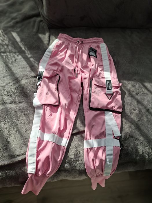 Pantaloni dama mărimea xs