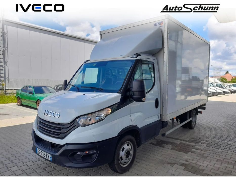 Iveco Daily 35C16H3.0 BOX+LIFT Iveco Daily 35C16H3.0 BOX+Lift+DAB+Pilot+Climatronic