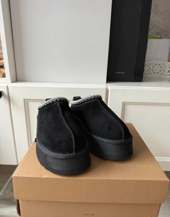 Ugg Tazz Marimea 38.39
