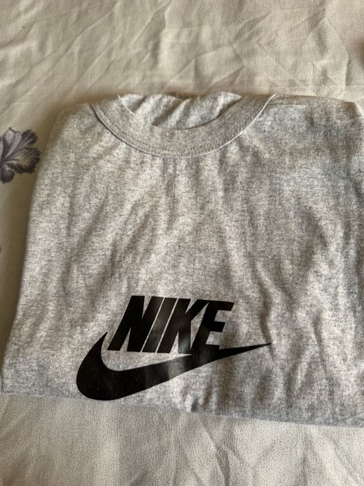 Vand Tricouri/ Nike/ Adidas/ Puma/ Tommy/ Gucci