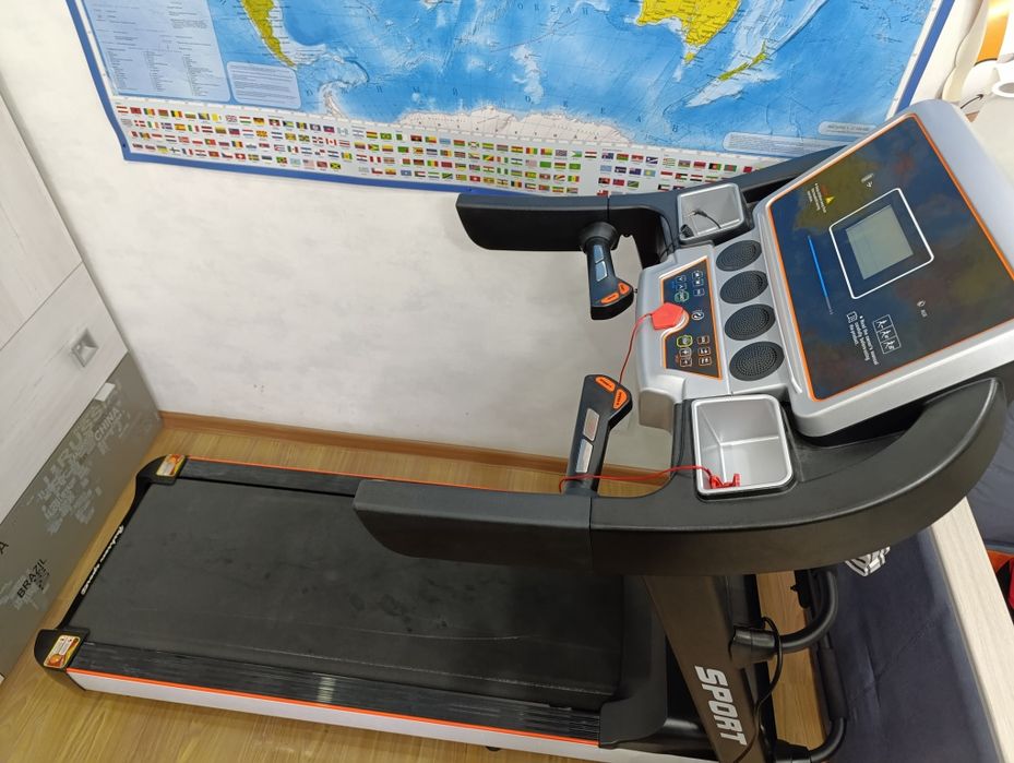 Продам беговую дорожку