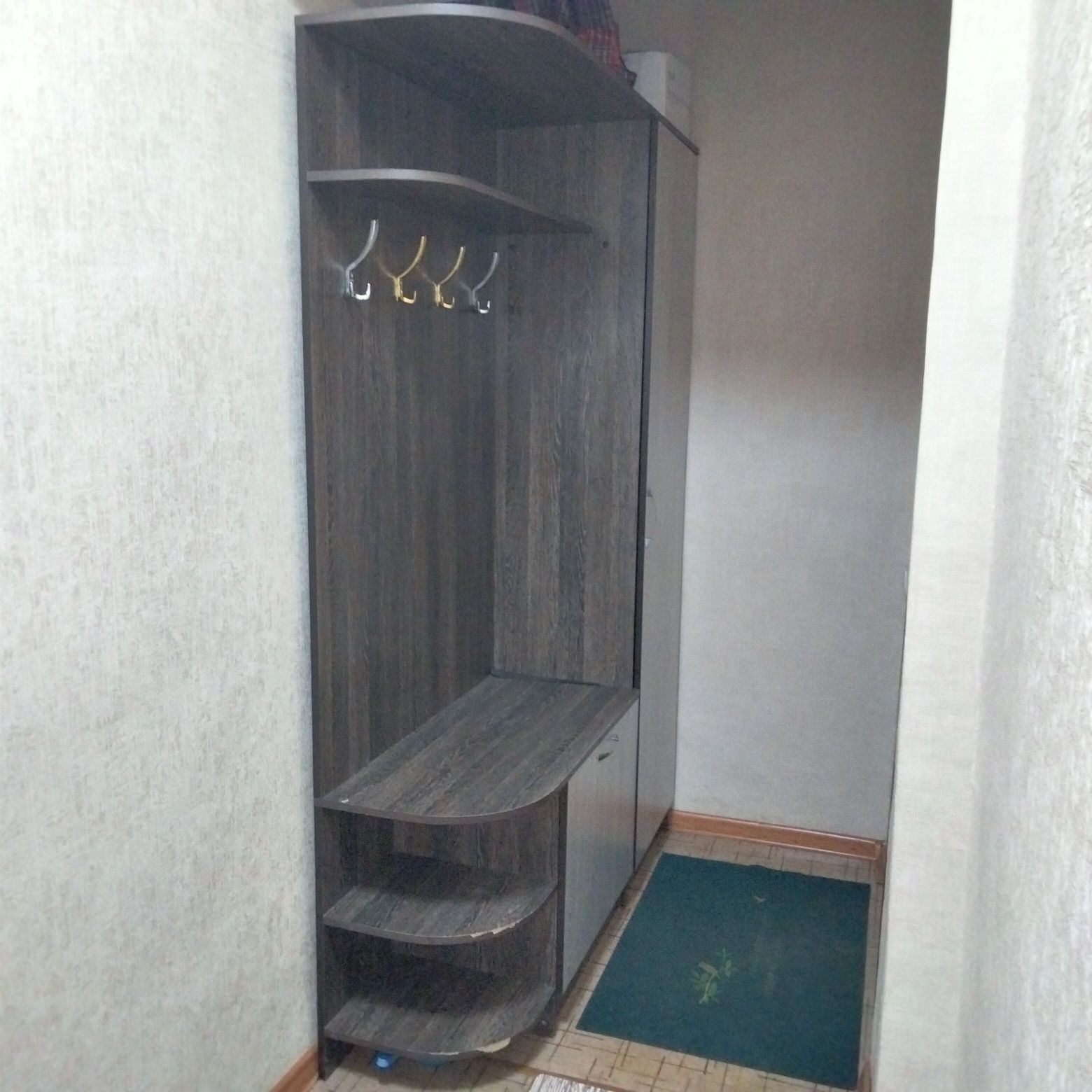 Продам прихожую в хорошем состоянии