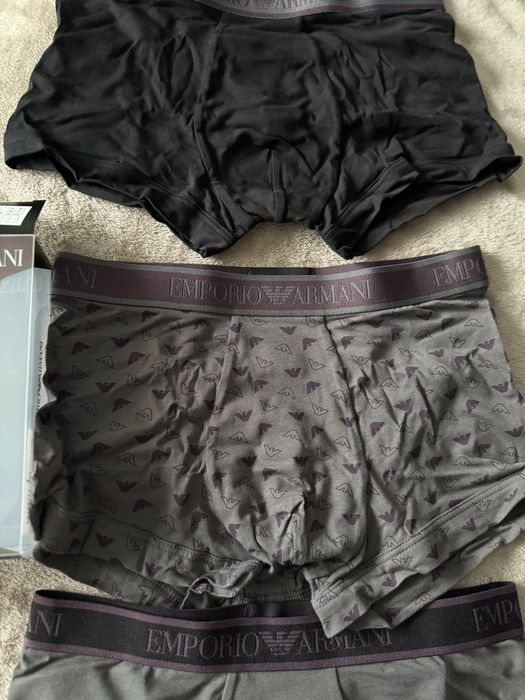 Emporio Armani set 3 boxeri gri/negru marimea S noi originali