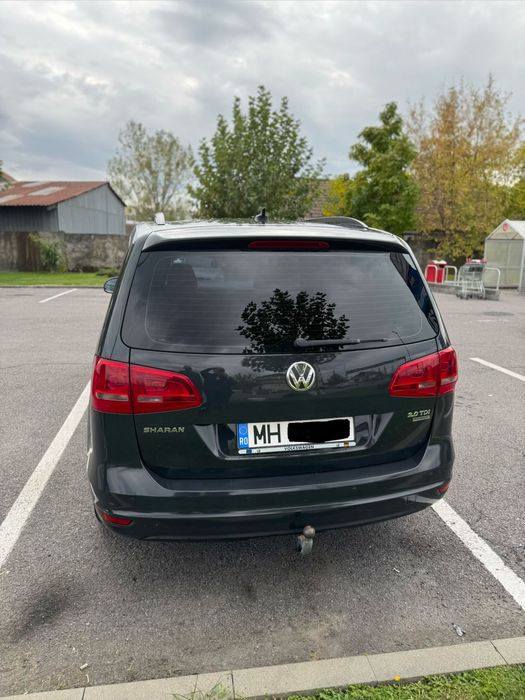 Vând Volkswagen Sharan 7N ,  5 locuri , fabr. 2011 , 2.0