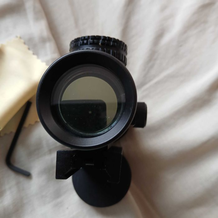 Luneta Red Dot 1×40 mm,noua