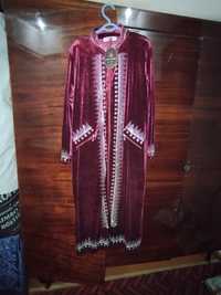 Сотилади халат иштон туркияники 50 , 52 размер узим олиб келганман