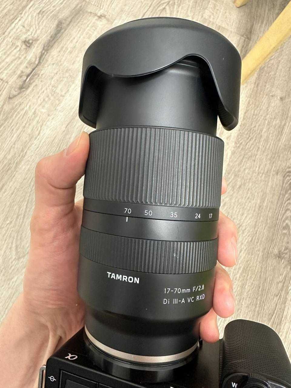 Объектив Tamron 17-70mm f/2.8 Di III-A VC RXD для Sony E