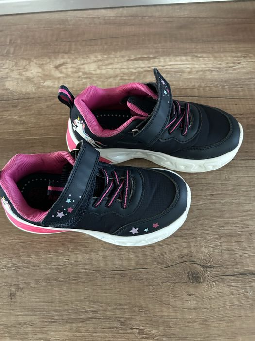 Детски комплект обувки