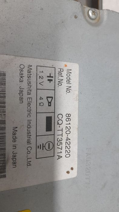 Casetofon radio cd mp 3 player 8612042220 Toyota RAV4 3 (XA30) [2005
