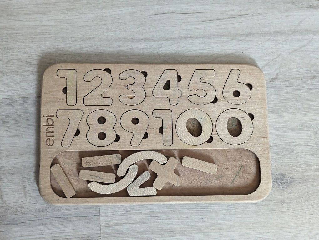 Развивающие деревянные пазлы алфавит