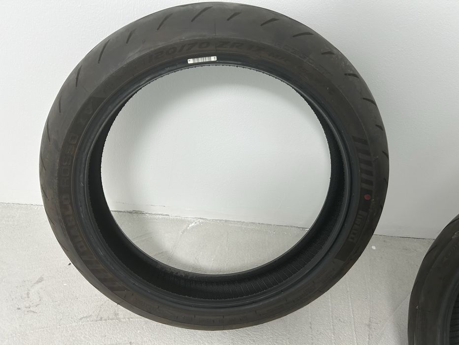 Set cauciucuri Pirelli Diablo Rosso IV