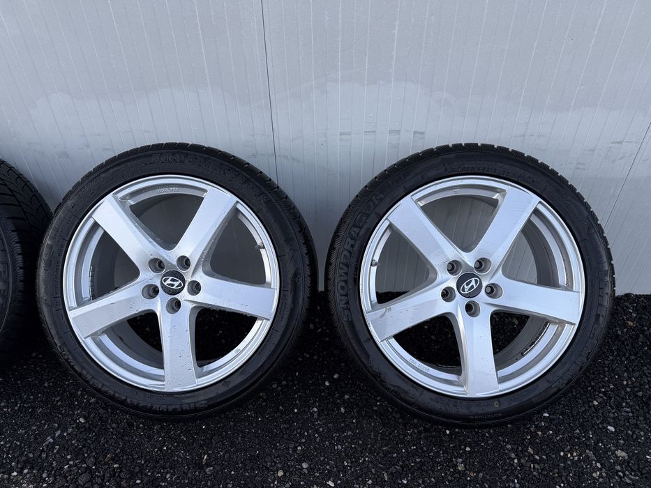 Roti iarna 235/45/R19