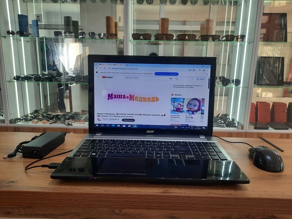 Hoутбук Асер АМД hdd 500 gb Ozu 8 gb Зарядка мышка
