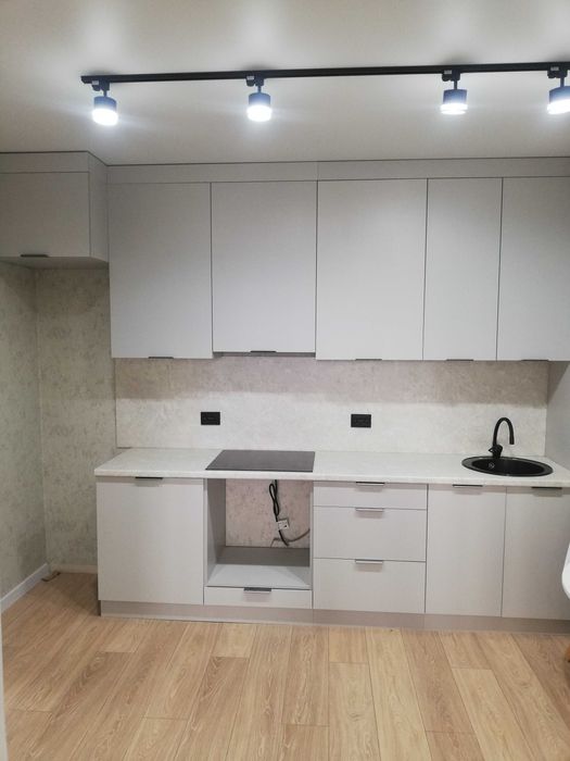 продам 2х комнатную квартиру