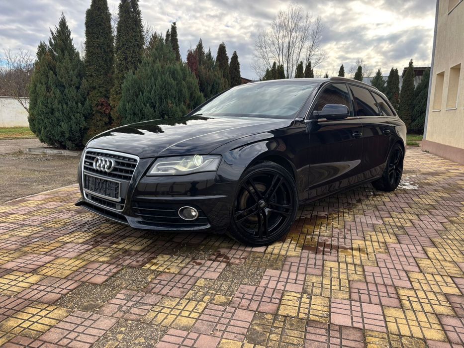 Audi A4 S-Line Quattro 2.0 TDI 143 CP