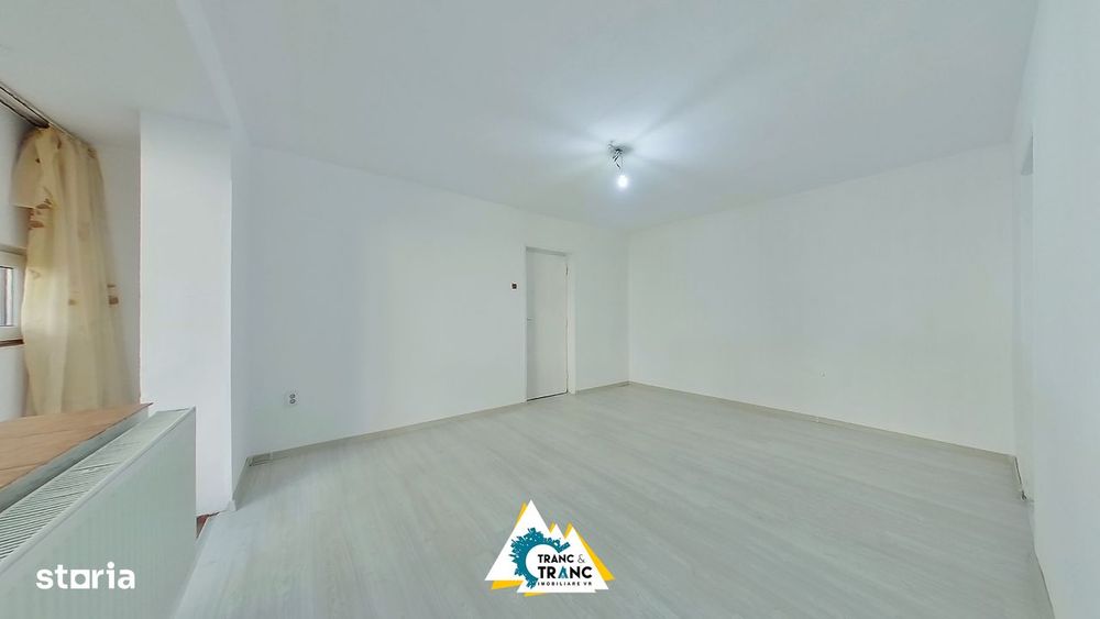 Apartament 2 camere Podgoria cu vedere superbă spre parc verde