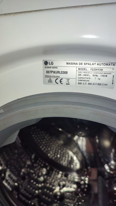 Vând mașină de spălat