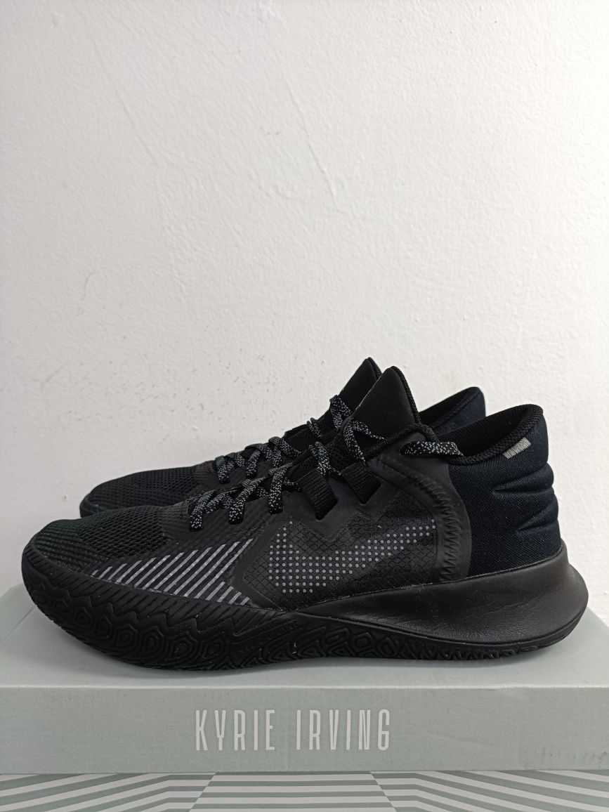 Nike Kyrie Flytrap 5 номер 43