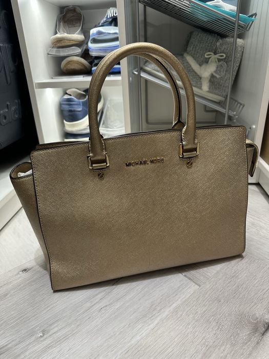 Сумка кожаная Michael Kors