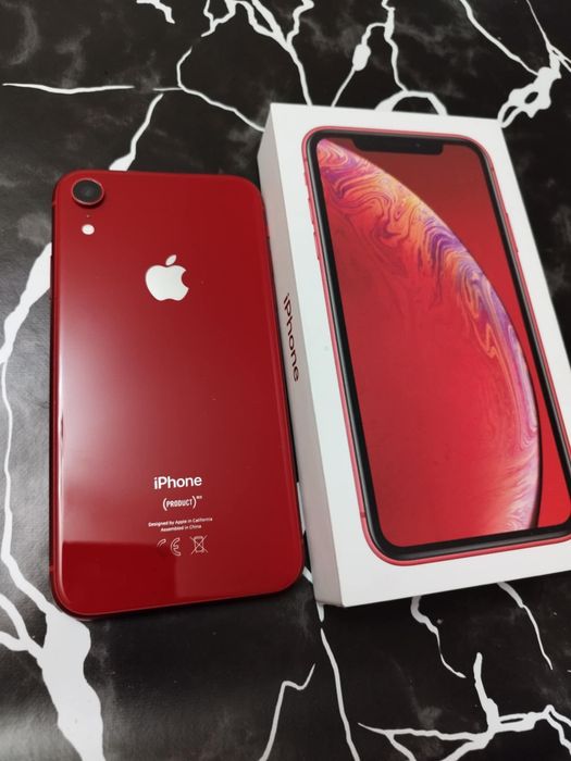Продавам IPhone XR