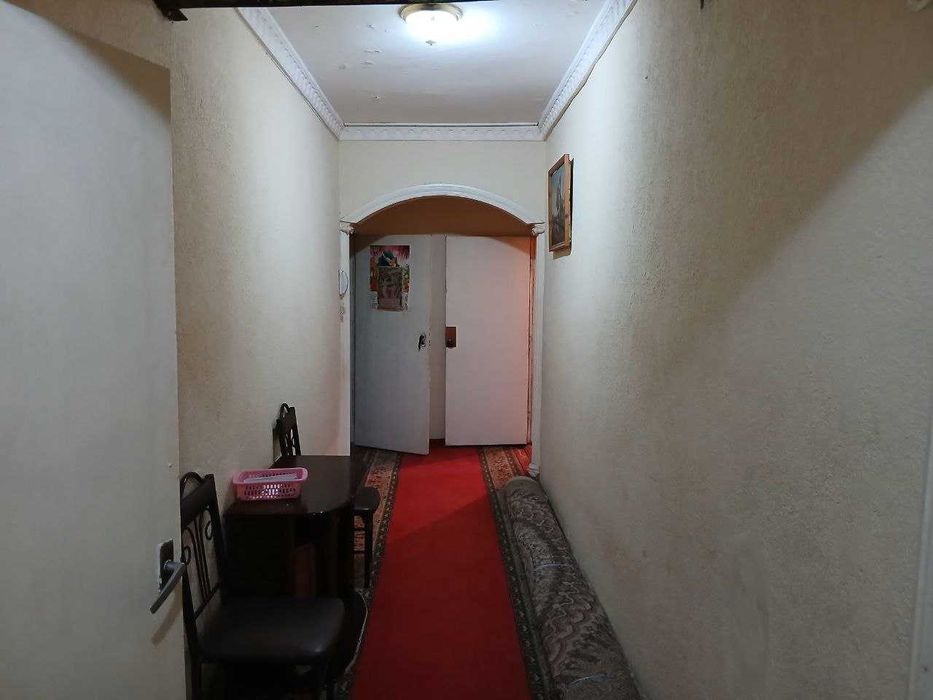 Продам две двухкомнатные квартиры на одной площадке.