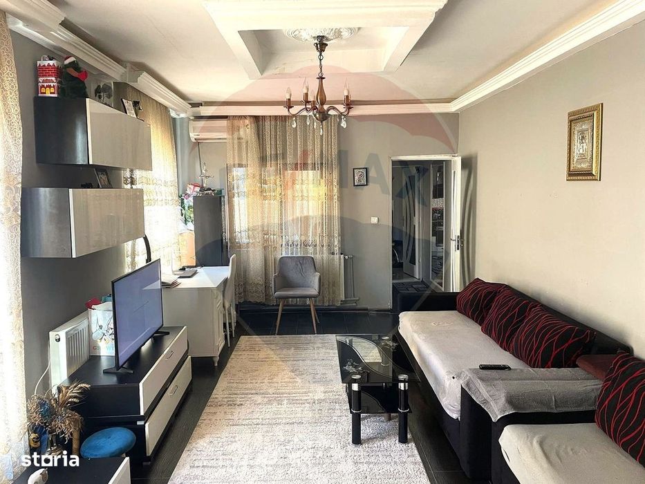 Casă cu 3 camere de vânzare in Constanta Zona Bd Mamaia