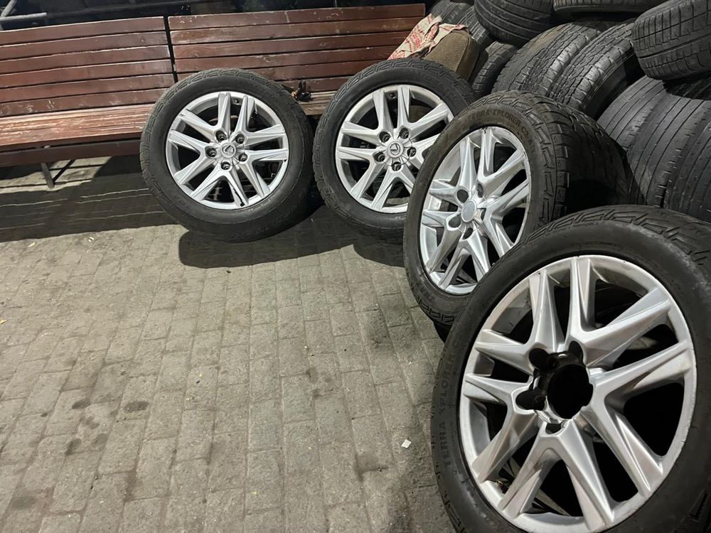 Продам диск с резинами 470/570