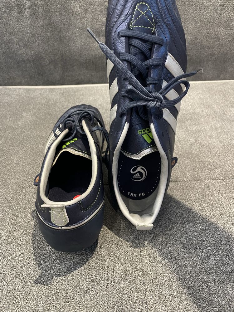 Бутонки adidas, telestar