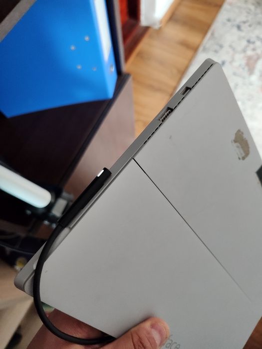 Încărcător original Microsoft Surface 44w Model 1800